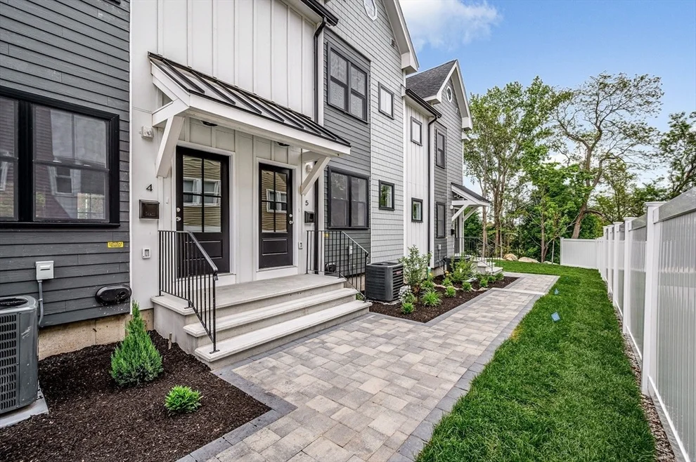 Unit for sale at 1514 Gorham Street, Lowell, MA 01852