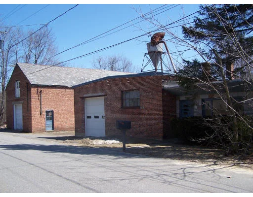Unit for sale at 161 Chelsea St, Gardner, MA 01440