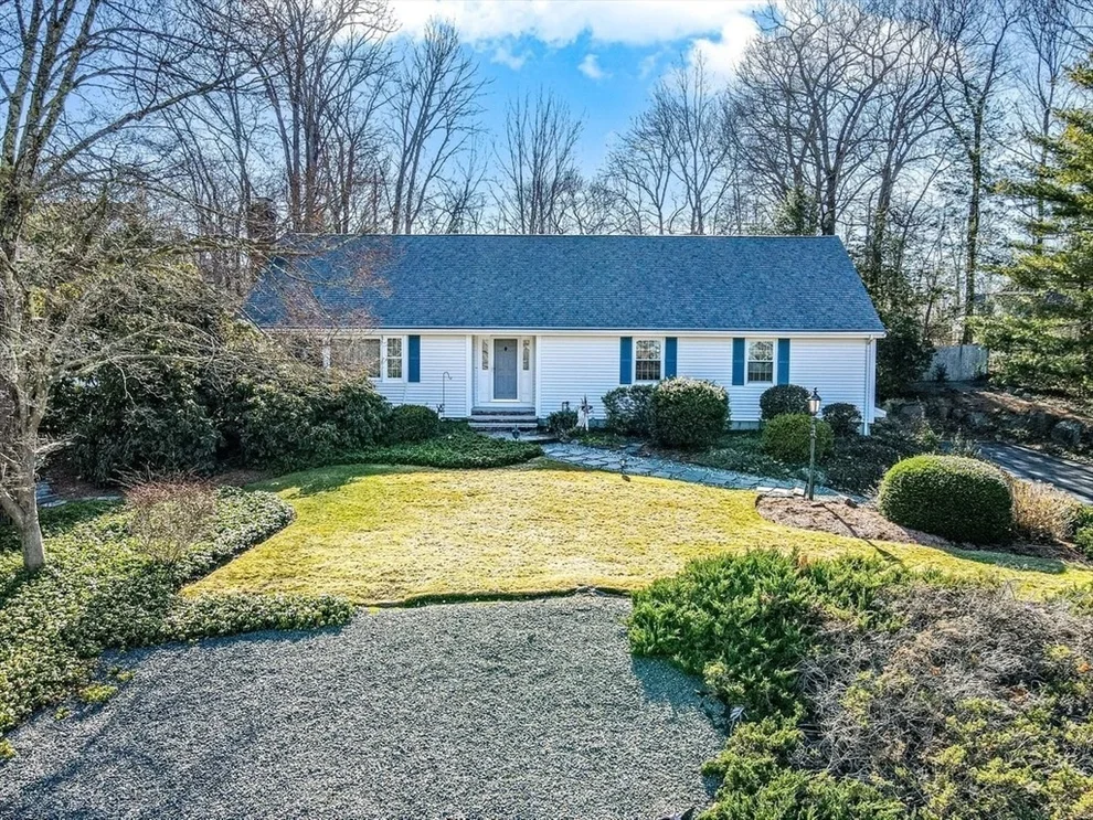 Unit for sale at 35 Blackberry  Rd, North Attleboro, MA 02760