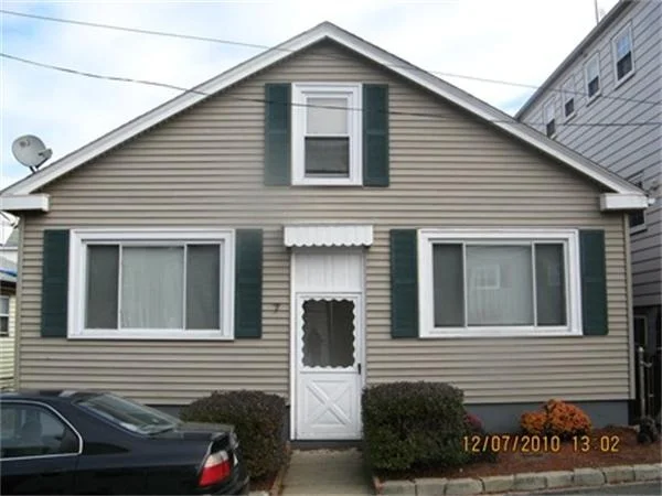 Unit for sale at 7 Bay Rd, Revere, MA 02151