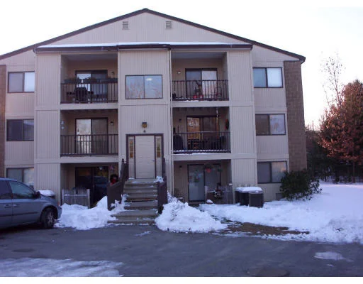 Unit for sale at 4 Bridgeview Cir, Tyngsborough, MA 01879