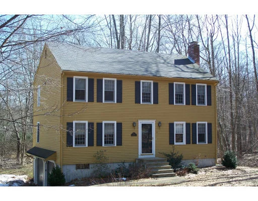 Unit for sale at 256 Cedar St, Ashland, MA 01721