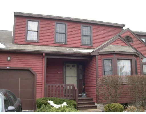 Unit for sale at 12C Hawthorne Village, Franklin, MA 02038