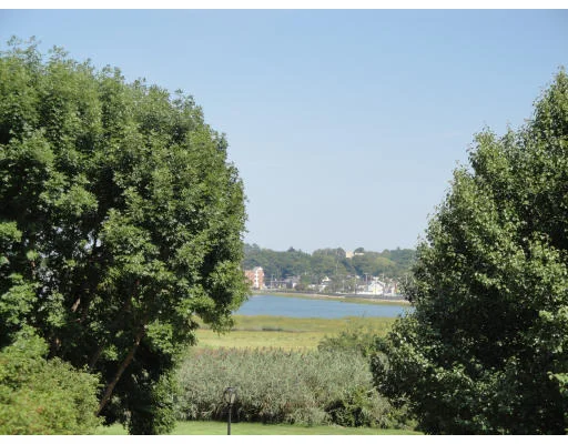 Unit for sale at 100 Marina Dr, Quincy, MA 02171