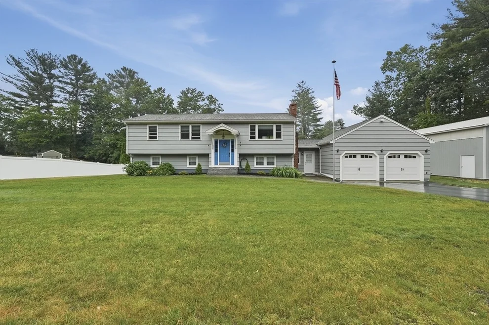 Unit for sale at 8 Country Way, Kingston, MA 02364