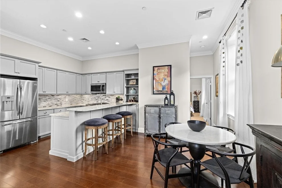 Unit for sale at 7 Russell St, Plymouth, MA 02360