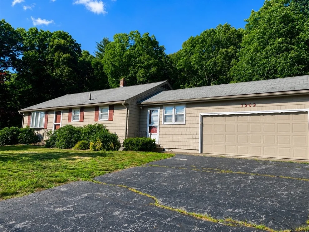 Unit for sale at 1282 Quaker St, Northbridge, MA 01534