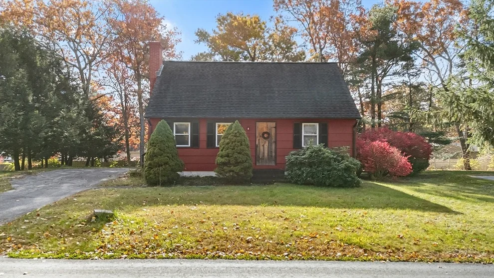Unit for sale at 10 Friar Tuck Ln, Oxford, MA 01540
