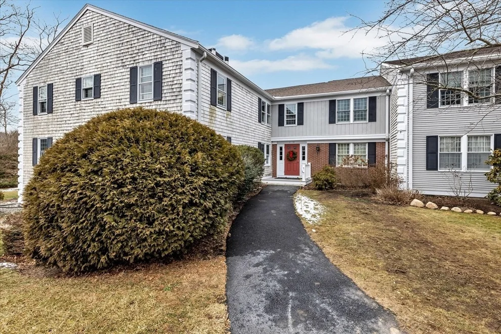 Unit for sale at 3 Highview Dr, Sandwich, MA 02563