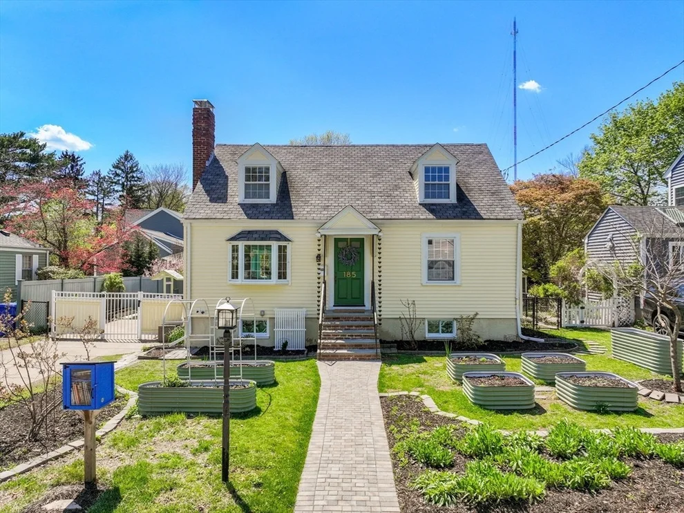 Unit for sale at 185 Christina Street, Newton, MA 02461