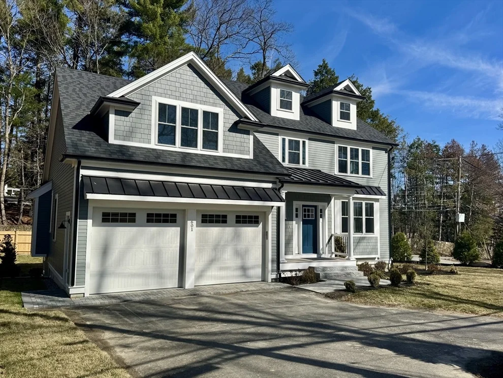 Unit for sale at 601 Salem End Rd, Framingham, MA 01702