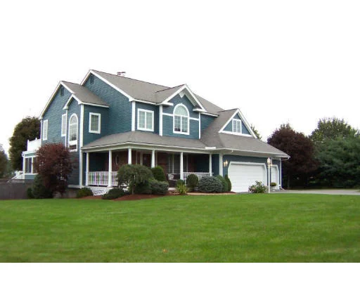 Unit for sale at 8 Baldwin Road, Westford, MA 01886