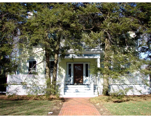 Unit for sale at 547 Ward St, Newton, MA 02459
