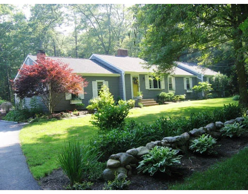Unit for sale at 442 River Street, Norwell, MA 02061
