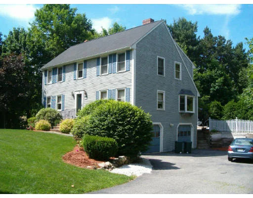 Unit for sale at 9 Glen Road, Wilmington, MA 01887