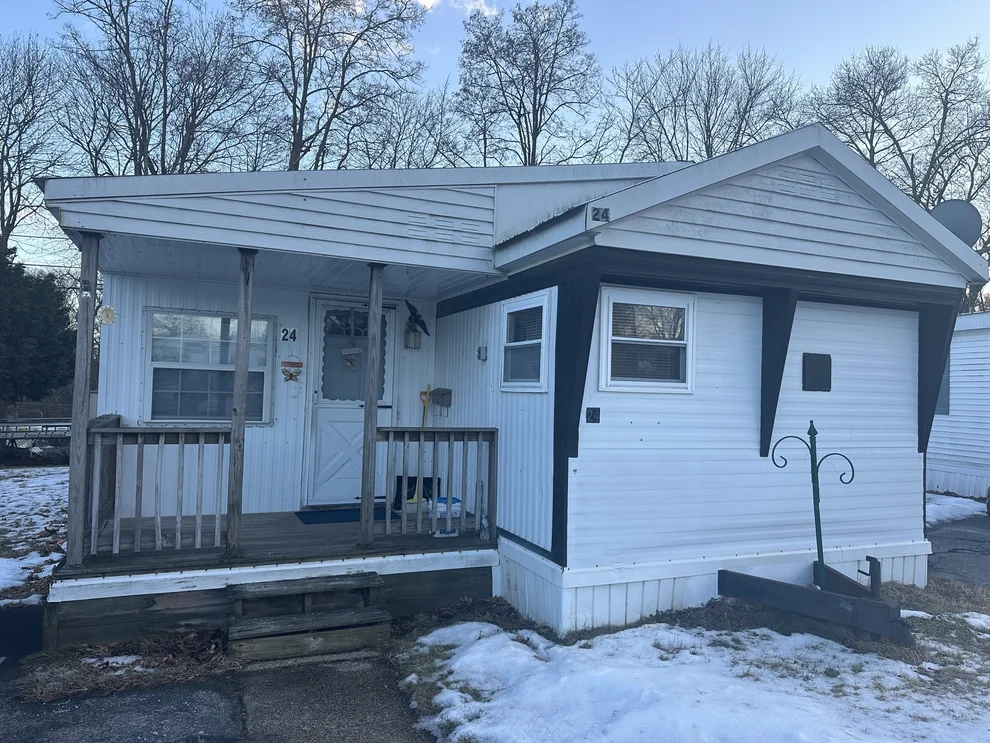 Unit for sale at 181 Boston Post Road E, Marlborough, MA 01752