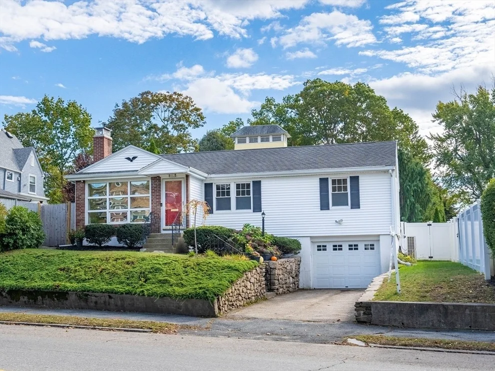 Unit for sale at 980 Pleasant Street, Worcester, MA 01602