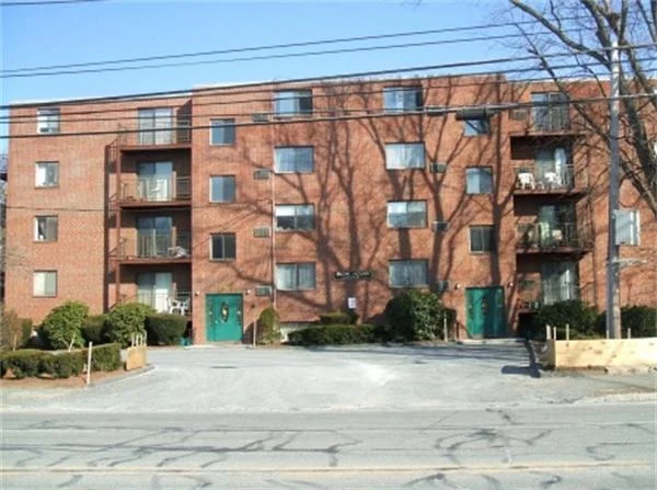Unit for sale at 295 Main St, Reading, MA 01867
