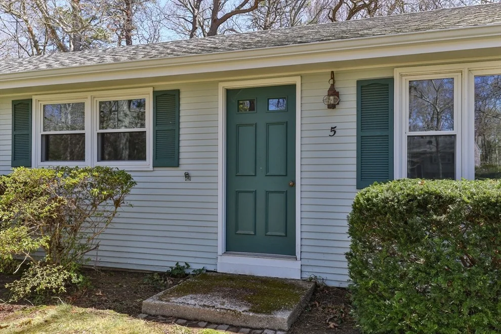 Unit for sale at 5 Woodvue Cir, Sandwich, MA 02644