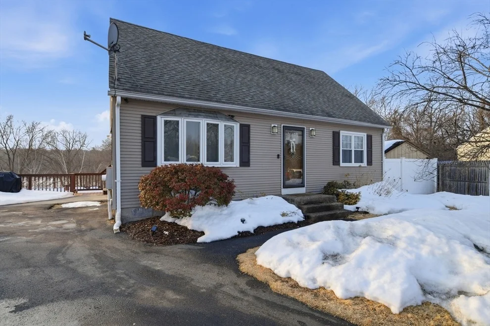 Unit for sale at 30 W Hill Road, Springfield, MA 01109