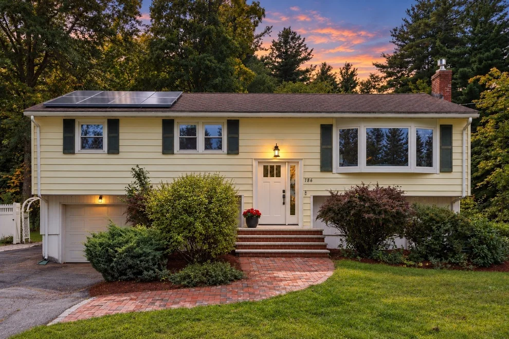 Unit for sale at 186 High St, Chelmsford, MA 01824
