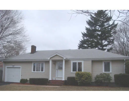 Unit for sale at 50 Cedar Street, Marblehead, MA 01945