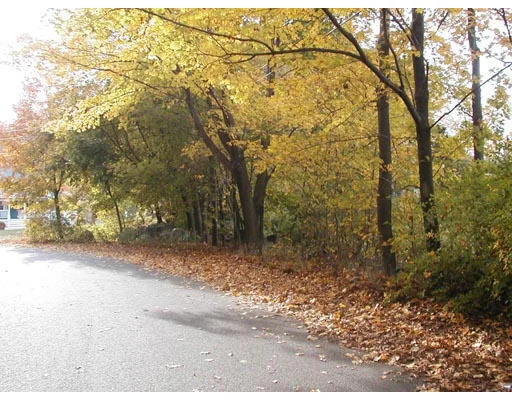 Unit for sale at 1 Birch Grove Heights, Gloucester, MA 01930