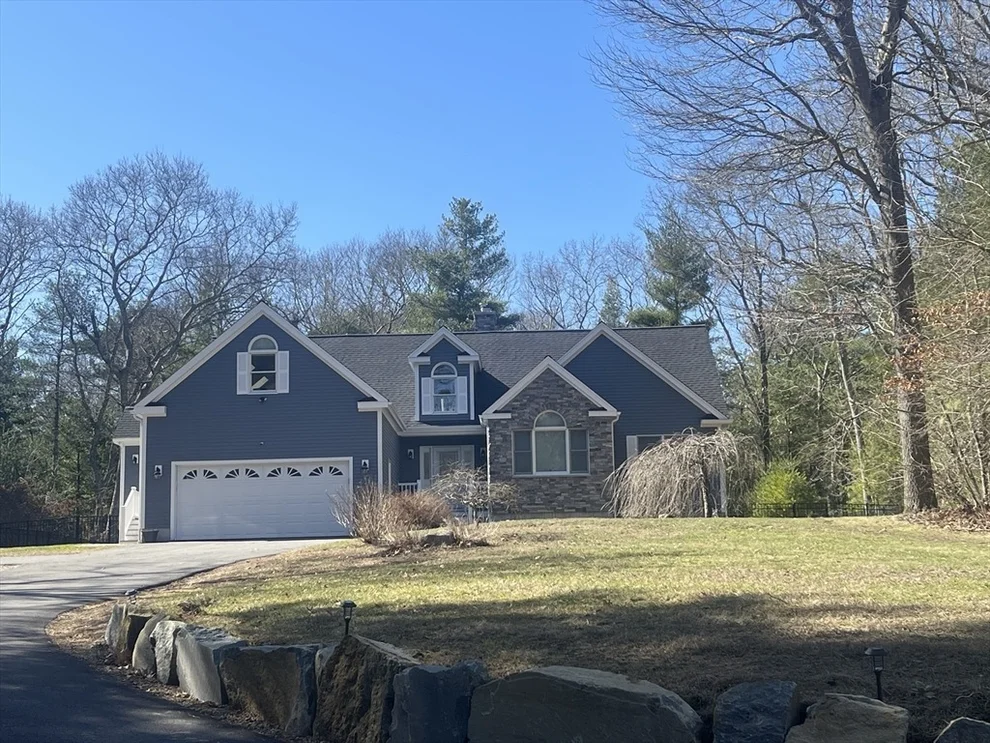 Unit for sale at 10 Lemore Avenue, Lakeville, MA 02347