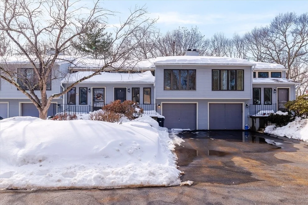 Unit for sale at 53 Nottingham Rd, Grafton, MA 01519