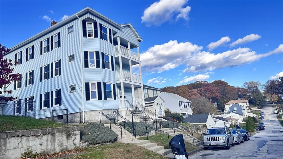 Unit for sale at 3 Bowker St, Worcester, MA 01604
