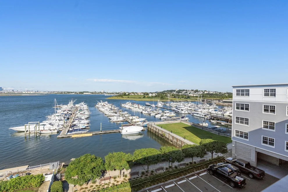 Unit for sale at 550 Pleasant St, Winthrop, MA 02152