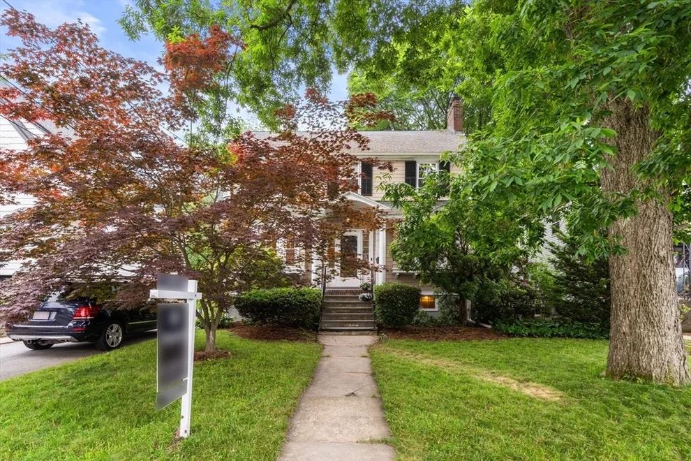 Unit for sale at 141 Common St, Watertown, MA 02472