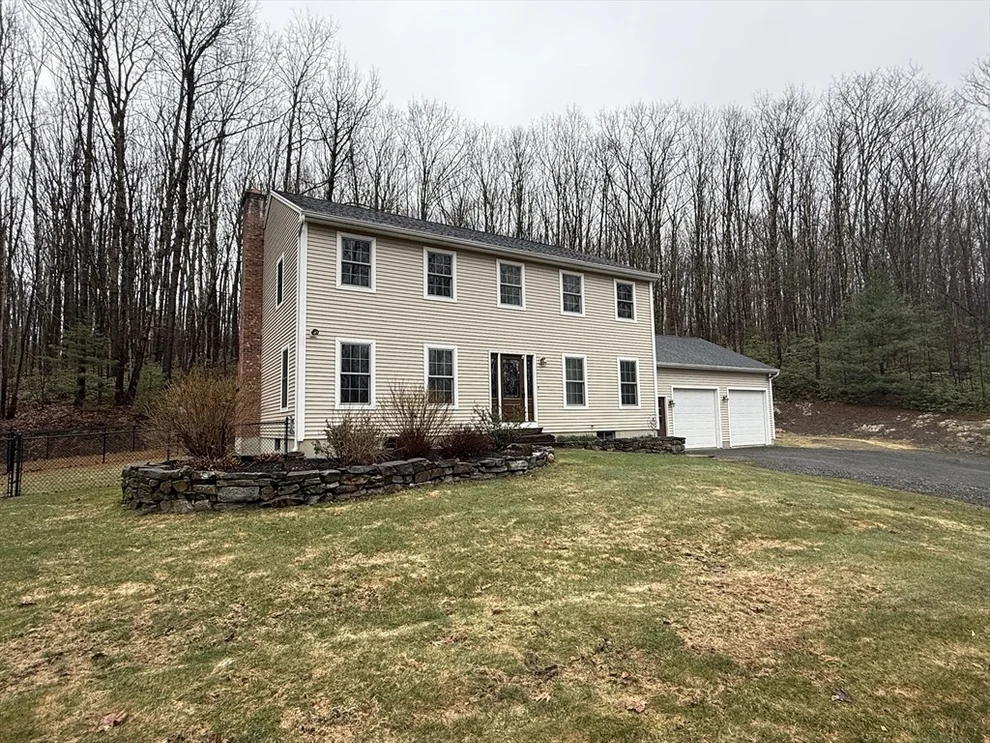 Unit for sale at 1048 Main Rd, Granville, MA 01034
