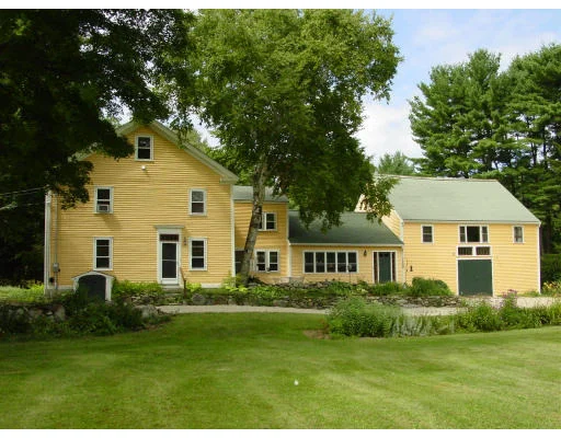 Unit for sale at 23 Nelson Street, Georgetown, MA 01833