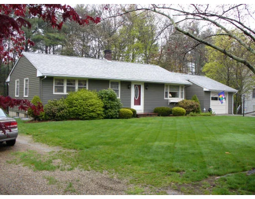 Unit for sale at 1153 Center Street, Middleboro, MA 02346