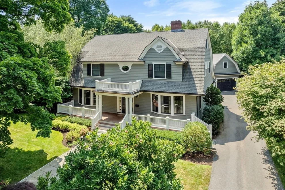 Unit for sale at 141 Prince St, Newton, MA 02465