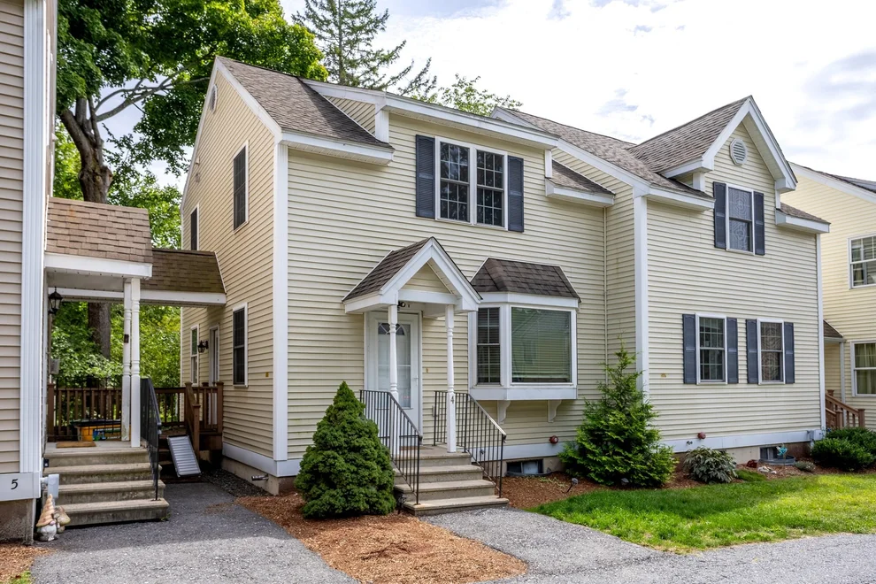 Unit for sale at 76 Mill Street, Lancaster, MA 01523