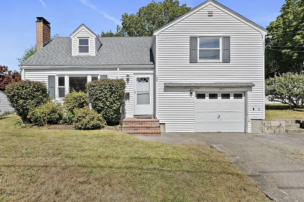 Unit for sale at 286 Broad St, Weymouth, MA 02188