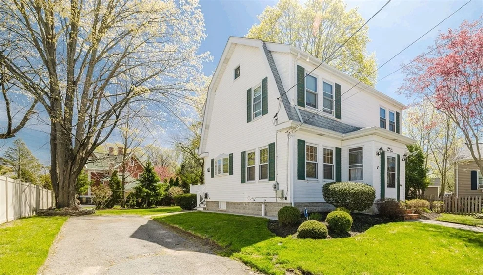 Unit for sale at 35 Fruit St, Taunton, MA 02780