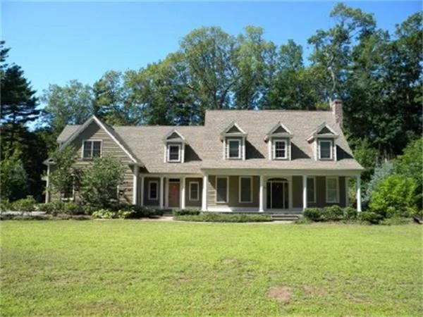Unit for sale at 29 Davelin Rd, Wayland, MA 01778