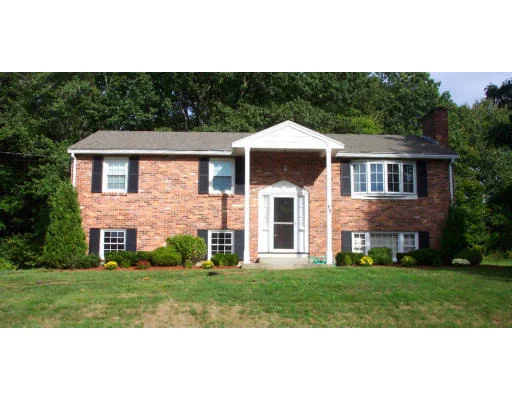 Unit for sale at 12 Joval Ct, Franklin, MA 02038