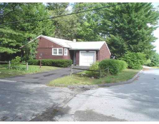 Unit for sale at 7 Hawthorne Road, Holden, MA 01520