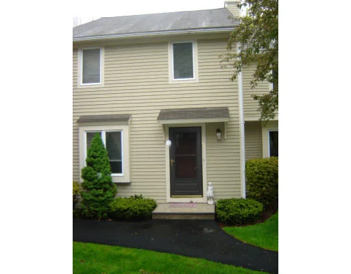 Unit for sale at 104 Lewis O Gray Dr, Saugus, MA 01906
