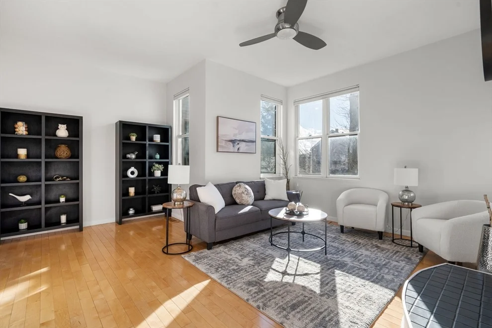 Unit for sale at 16 Alden Pl, Newton, MA 02465