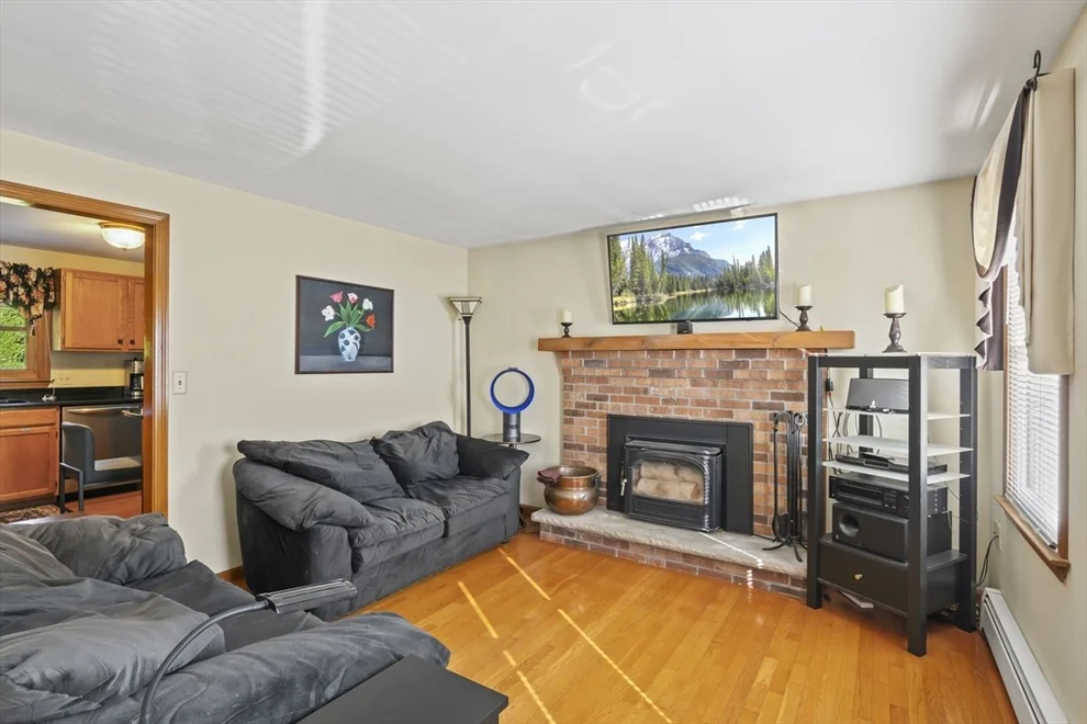 Unit for sale at 216 W Mountain St, Worcester, MA 01606