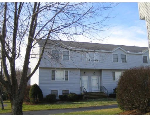 Unit for sale at 49 Villa Roma Drive, Tewksbury, MA 01876