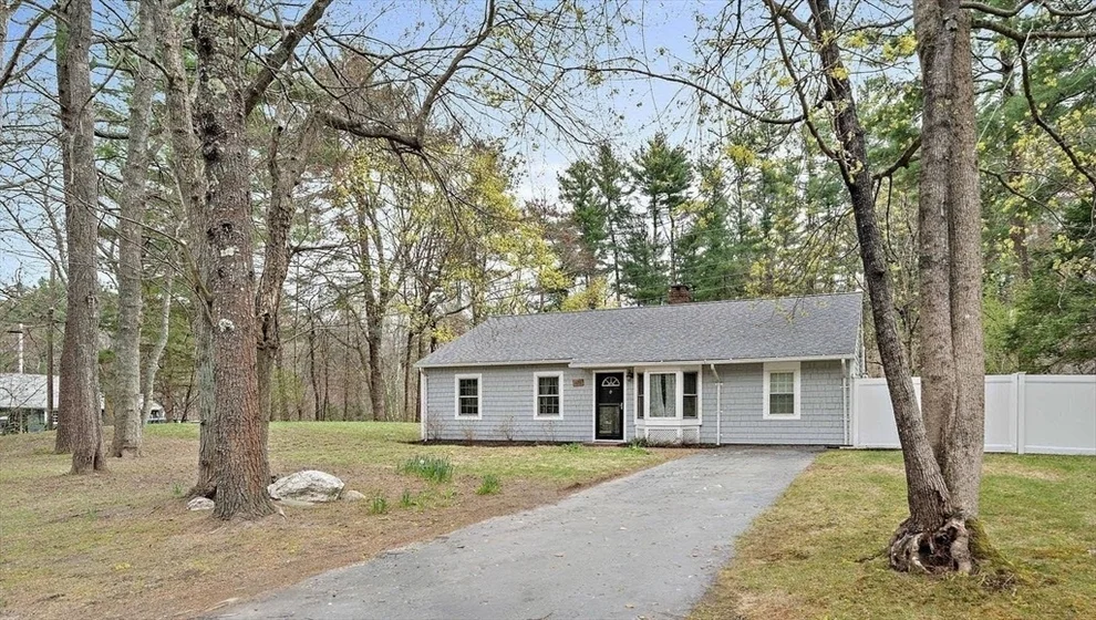 Unit for sale at 113 Bradford, Hanover, MA 02339