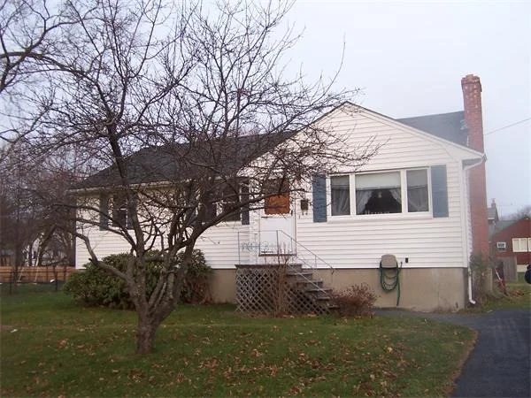 Unit for sale at 11 Packard Road, Peabody, MA 01960