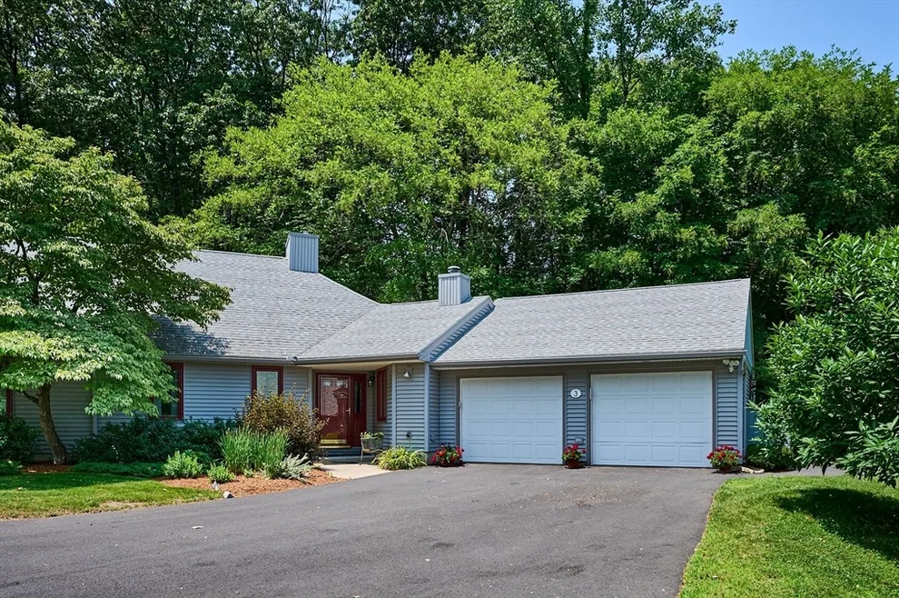 Unit for sale at 3 Baldwin Ln, Amherst, MA 01002