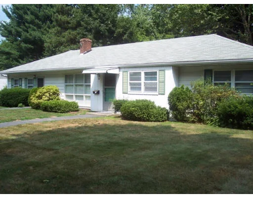 Unit for sale at 15 Wethersfield Rd, Natick, MA 01760